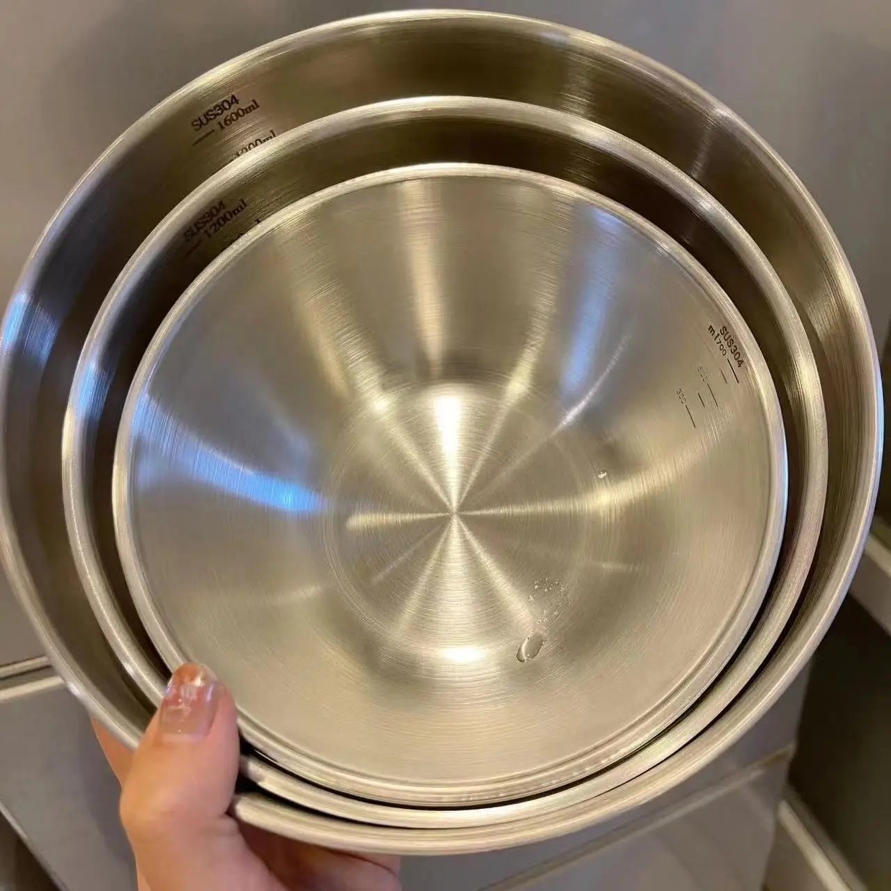 2026年製、ステンレス製ミキシングボウルセット。目盛り付き - Food Storage Meals のレビューと価格